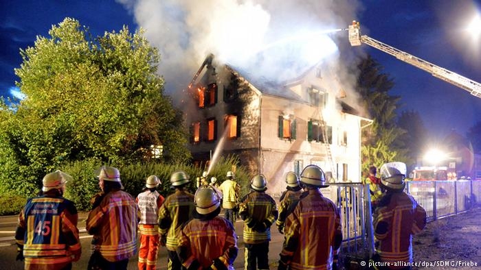 وزراي داخله آلمان نگران خشونت علیه پناهجویان