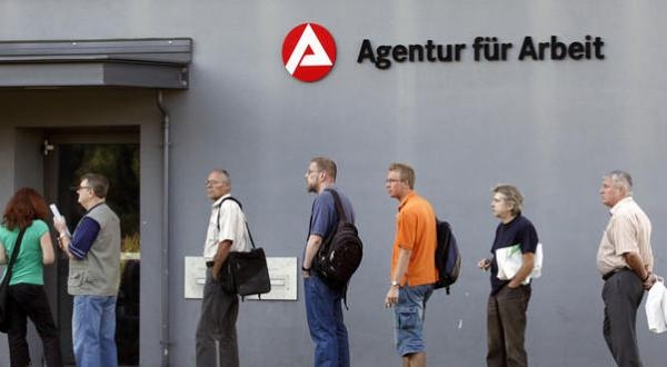 تعداد افراد بیکار آلمان به ۲٫۷ میلیون نفر رسید